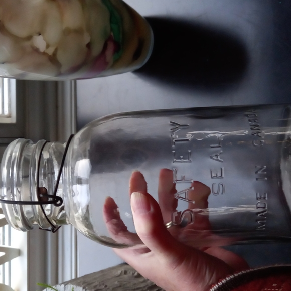 Old Safety Seal canning jar - Picture 6 of 9